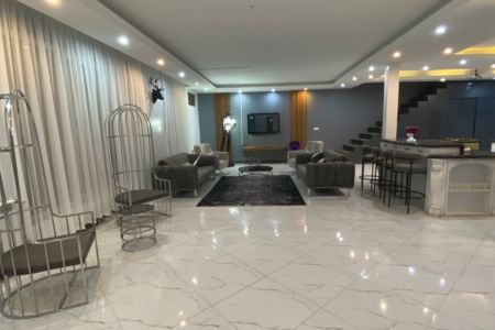 ویلا استخردار در رودهن - خورین