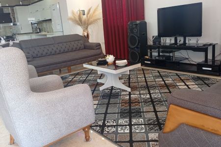 ویلای استخردار در شهر صدرا