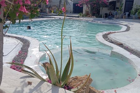 بوم گردی با استخر سانسی در سوزا - اشتواره