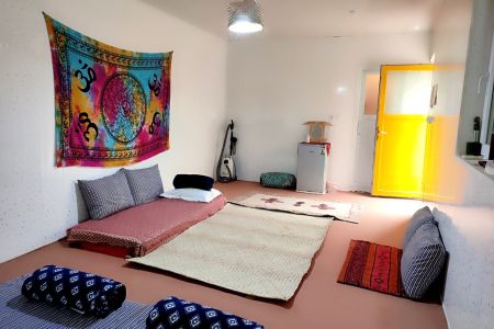 رزرو سوئیت خوش‌حال در جزیره هنگام جدید