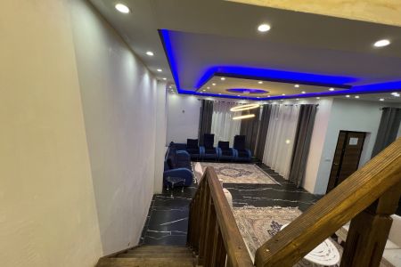 ویلا استخردار در چهارباغ - سنقرآباد