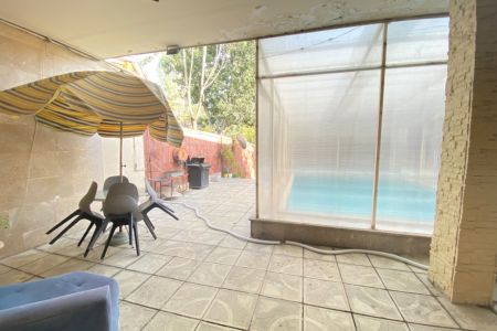 اجاره ویلا استخردار در رودهن - مهرگان