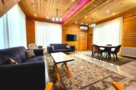 کلبه چوبی در ورمیه ماسال