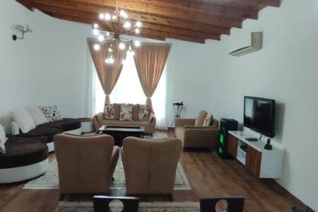 خانه ویلایی در خمام - چاپارخانه