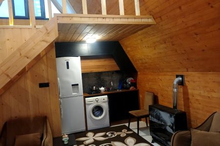 کلبه سوئیسی در در رشت - بیجارپس