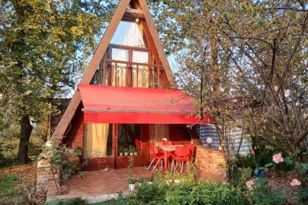 کلبه سوئیسی در رشت - طرازکوه