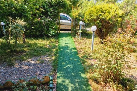 کلبه سوئیسی در رشت - طرازکوه