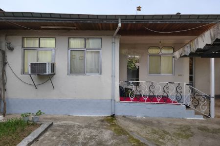 سوئیت حیاط دار در فومن