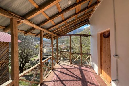 خانه ایوان دار در تنکابن - یاندشت