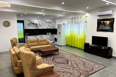 ویلا با وان جکوزی در خشکبیجار