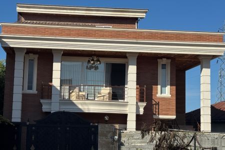 ویلا دوبلکس استخردار در چالوس