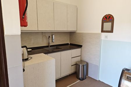 بومگردی در لنجان - زرین شهر - اتاق سینگل