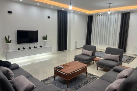 ویلا دوبلکس استخردار در متل قو - سی سرا