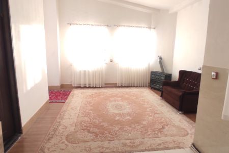 اجاره خانه در تخت سلیمان با چشمه آبگرم