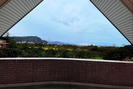 خانه ویلایی دوبلکس با حیاط دلباز - کلایه بن - ط ۲