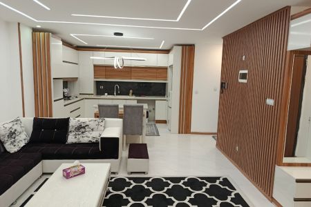 آپارتمان مبله در صدرای شیراز - همکف