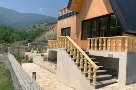 کلبه سوئیسی در لاویج - رئیس کلا