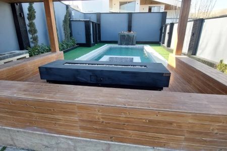 ویلا استخردار با امکانات تفریحی در مهرآباد