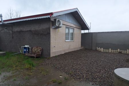 سوئیت حیاط دار در بندرانزلی - غازیان