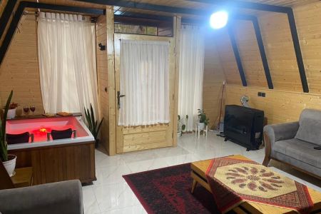 کلبه سوئیسی با وان جکوزی در سوادکوه - درازکلا