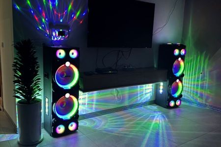 اجاره ویلا با استخر و جکوزی در شاندیز - ویرانی