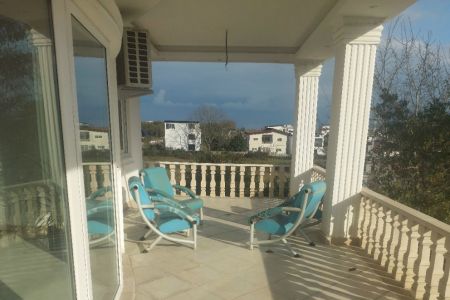 اجاره ویلا استخردار در کلارآباد - جاده سی سرا