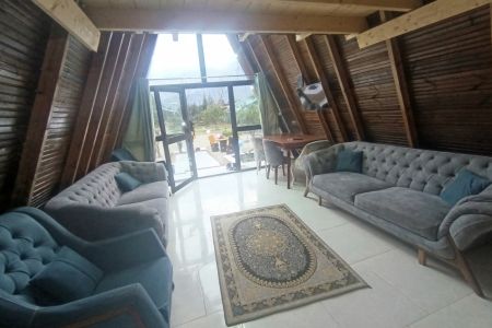 کلبه سوئیسی در عباس آباد - پلنگ کلا