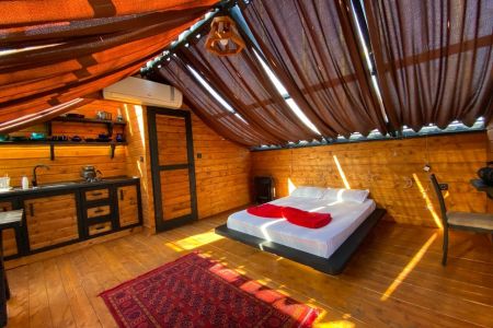 اجاره کلبه با سقف شیشه ای در خمام - بیج