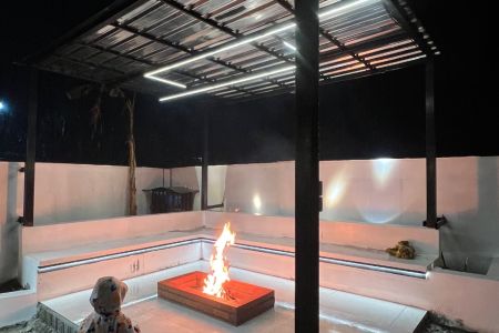 کلبه سوئیسی با جکوزی در محمودآباد - سیارکلا