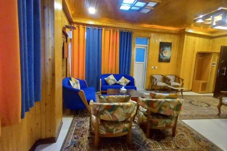 سوئیت با حوضچه آبگرم در رینه - آبگرم - ط۲