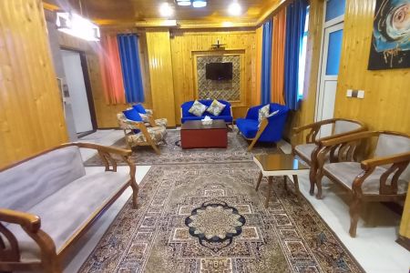سوئیت با حوضچه آبگرم در رینه - آبگرم - ط۲