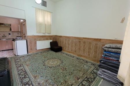 مجتمع اقامتی در کاشمر - اتاق عادی