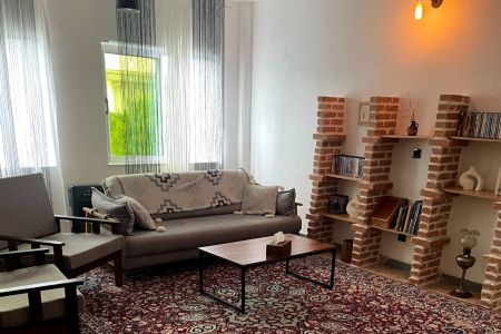 سوئیت حیاط دار در تنکابن - خرم آباد