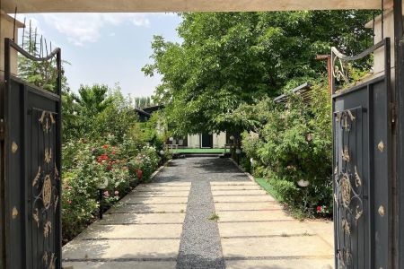 ویلا استخردار در کردان