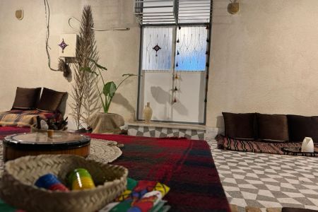 بومگردی در جزیره هرمز - اتاق آبی