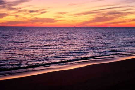 سوئیت کنار دریای عمان در چابهار - رمین - ط ۲