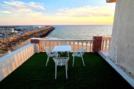 سوئیت کنار دریای عمان در چابهار - رمین - ط ۲