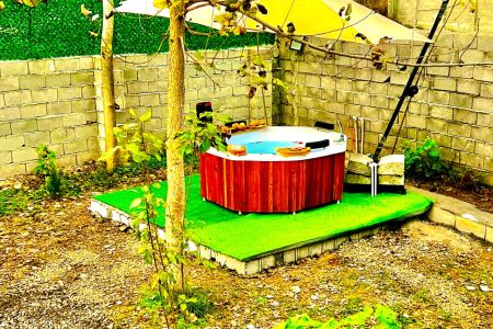 کلبه سوئیسی جکوزی دار در شاندرمن - اولم