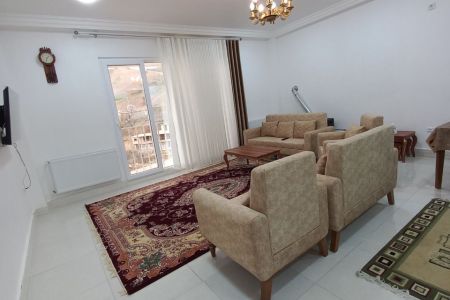 خانه رو به کوه در مینودشت - ریگ چشمه - همکف