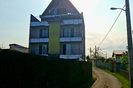 سوئیت رو به دریا رضوانشهر - شفارود - طبقه ۳