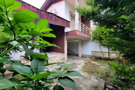 اجاره خانه ویلایی در چالوس - ایشبن