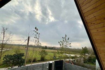 كوخ سويسري في خوشكبيجار - سرخوشكي