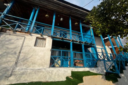 سوئیت در سراوان - امام زاده هاشم