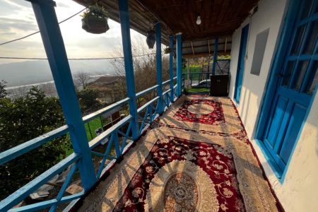 سوئیت در سراوان - امام زاده هاشم