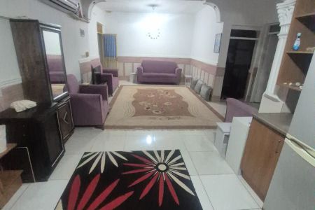 خانه مبله چند قدمی ساحل دریا در هرمز