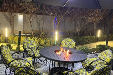 ویلا با استخر و جکوزی در چهارباغ - دهکده ورزشی