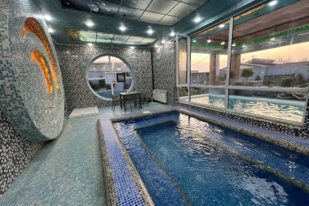 ویلا استخردار در چهارباغ - محمدآباد افشار