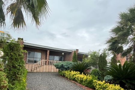 ویلا رو به دریا در نور - رستم رود