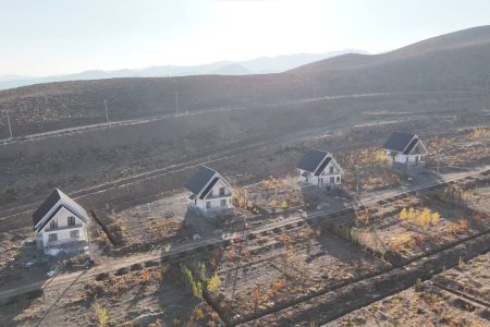 ویلا سوئیسی دوبلکس در دستجرد - نایه