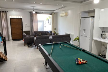 ویلا دوبلکس استخردار در سرخرود